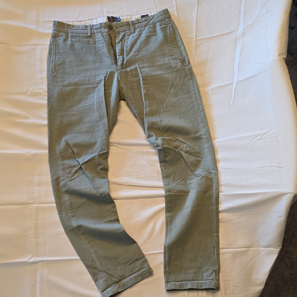 Grayers Men's Sage Green Chinos